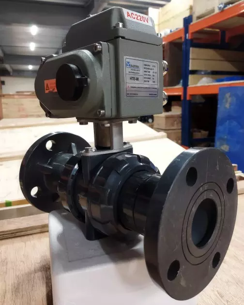 van-bi-dien-bang-nhua