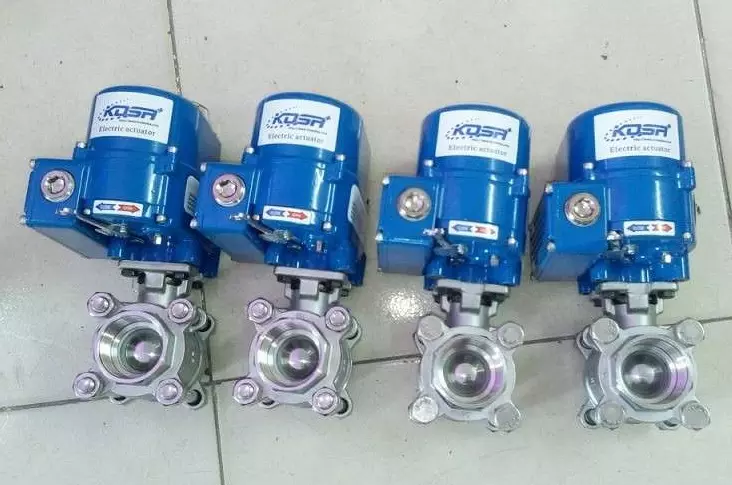 Van bi 3 mảnh điều khiển bằng điện