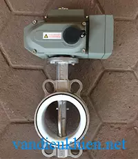 van bướm điện tuyến tính