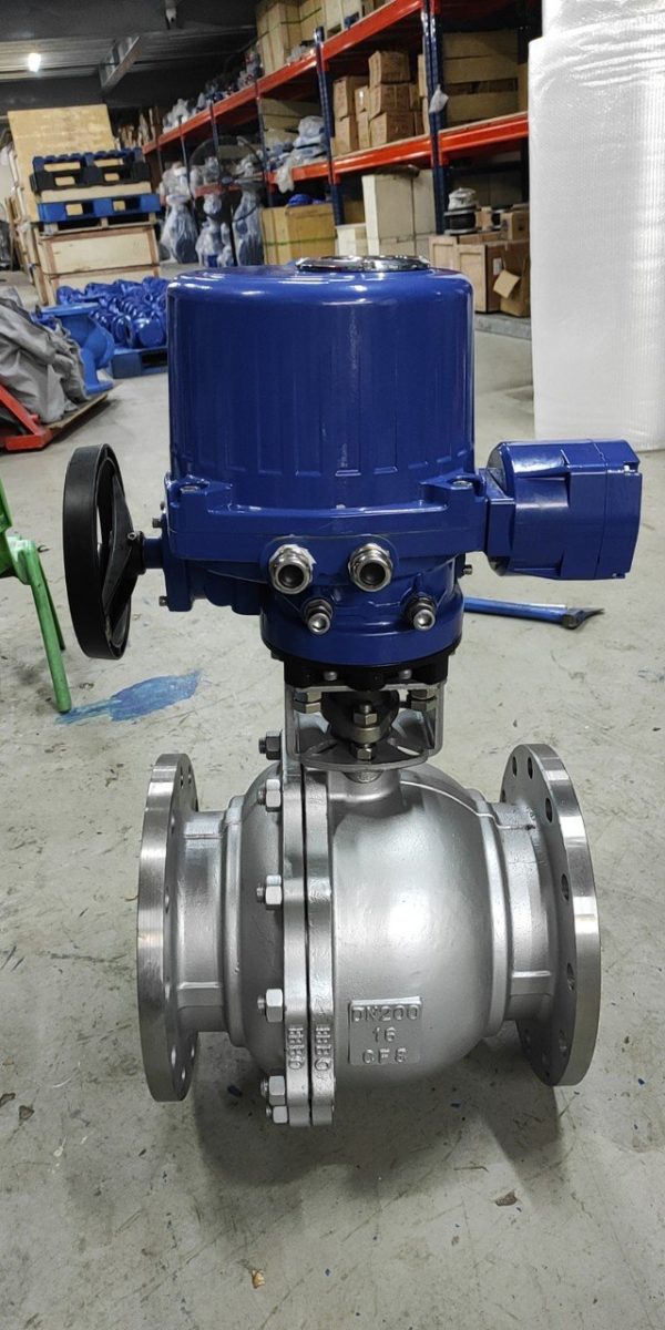 van bi điều khiển điện có tay quay