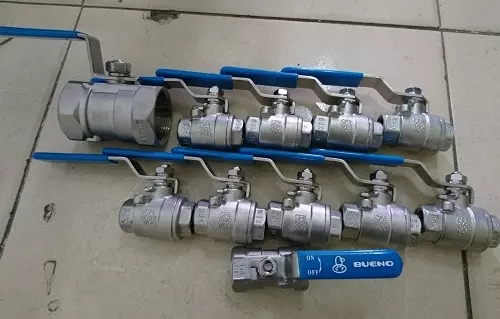 Van bi tay gạt lắp ren VAN BI INOX